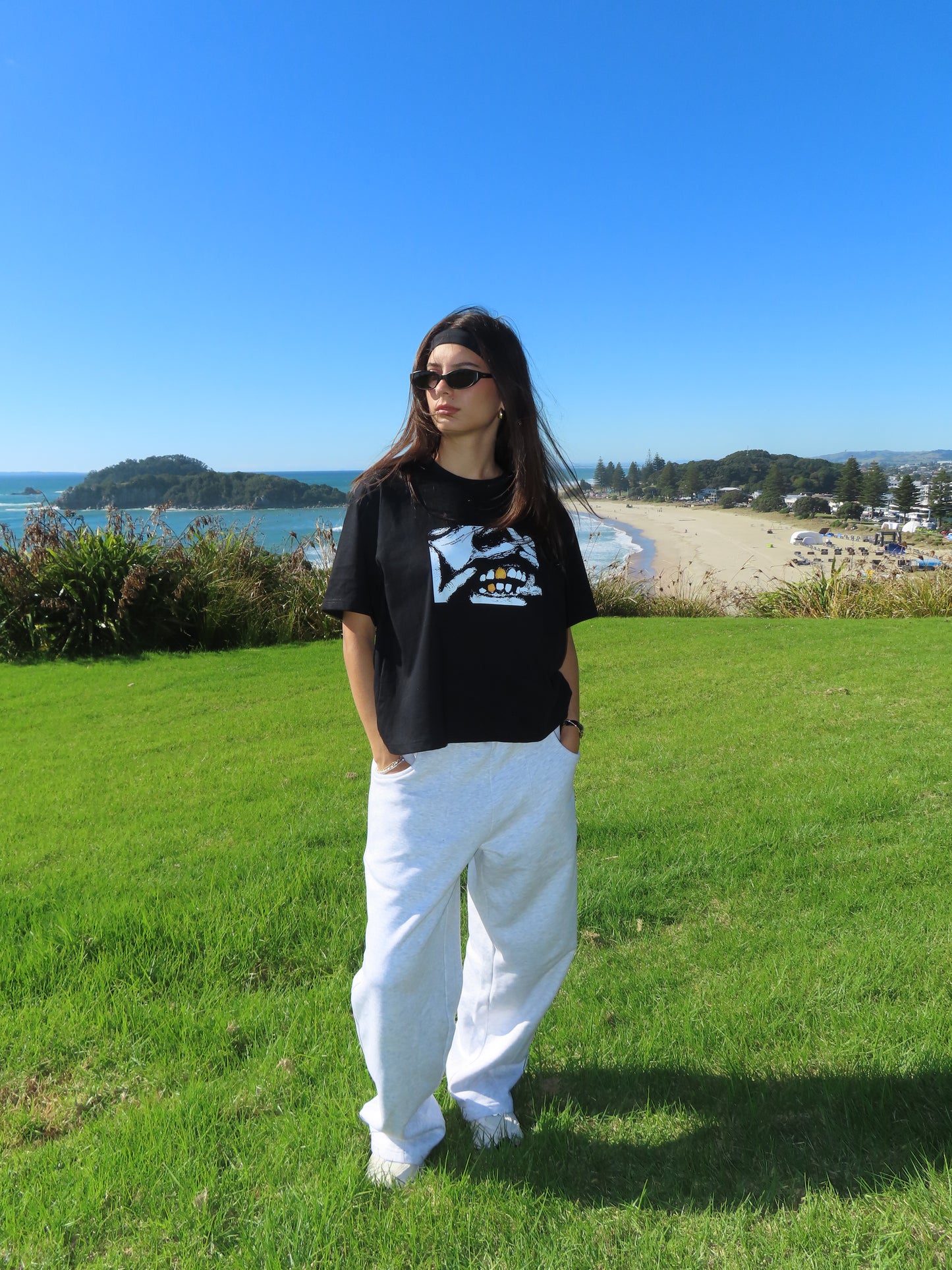 " Grillz " Black Graphic Tee